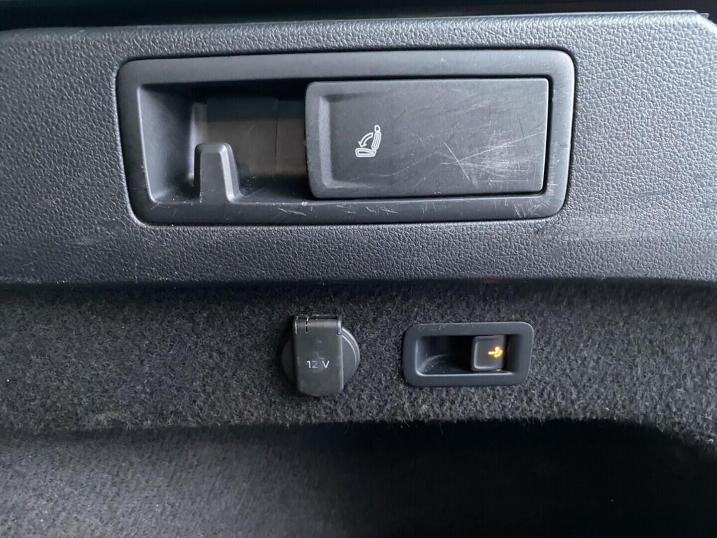 OZ190V01528_43.webp_PASSAT  2.0 TDI 110 kW manuál