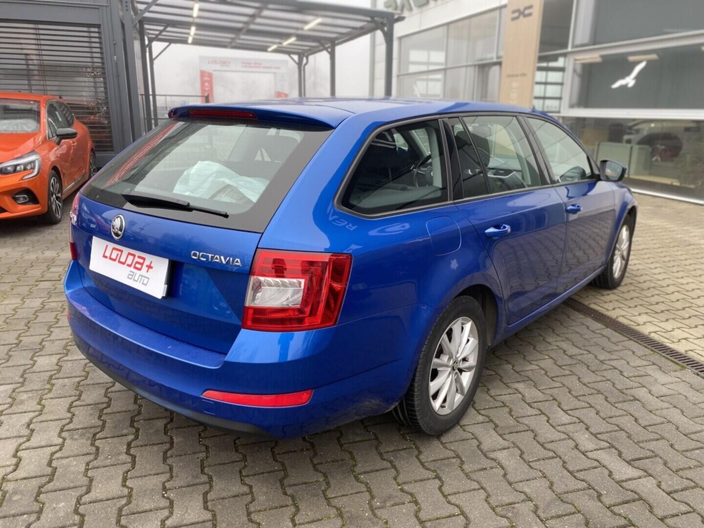 OZ190V01531_12.webp_OCTAVIA Ambition 2.0 TDI 110 kW manuál