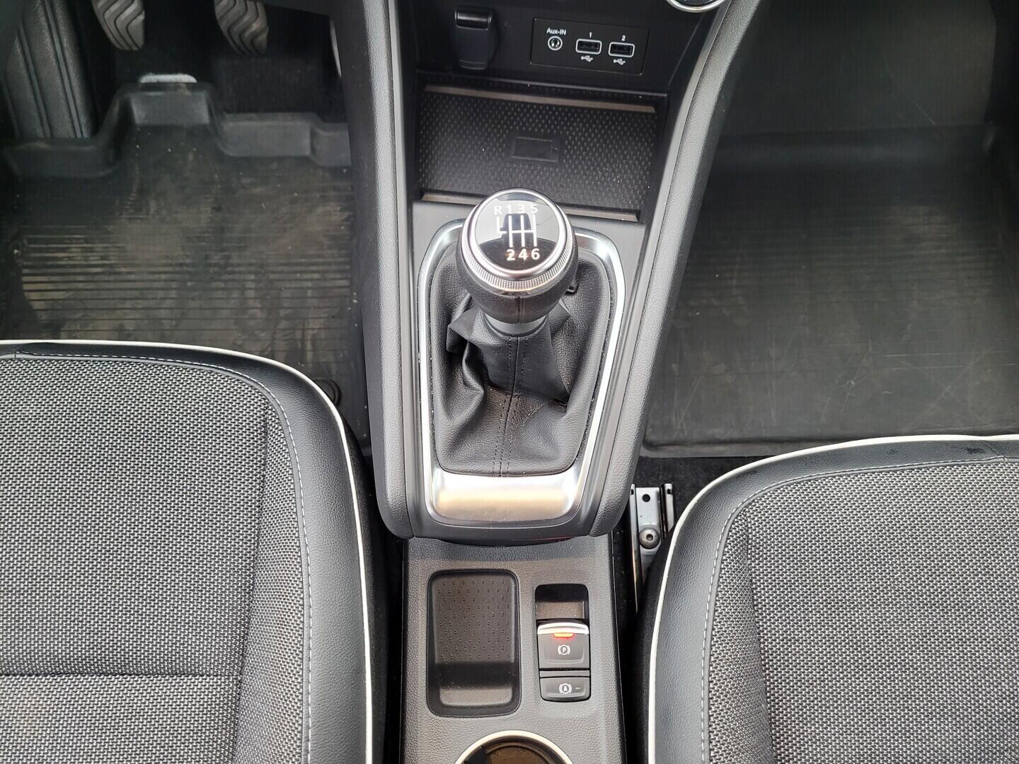 OZ190V01538_20.webp_CAPTUR Equilibre 1.0 TCe 67 kW manuál, DPH