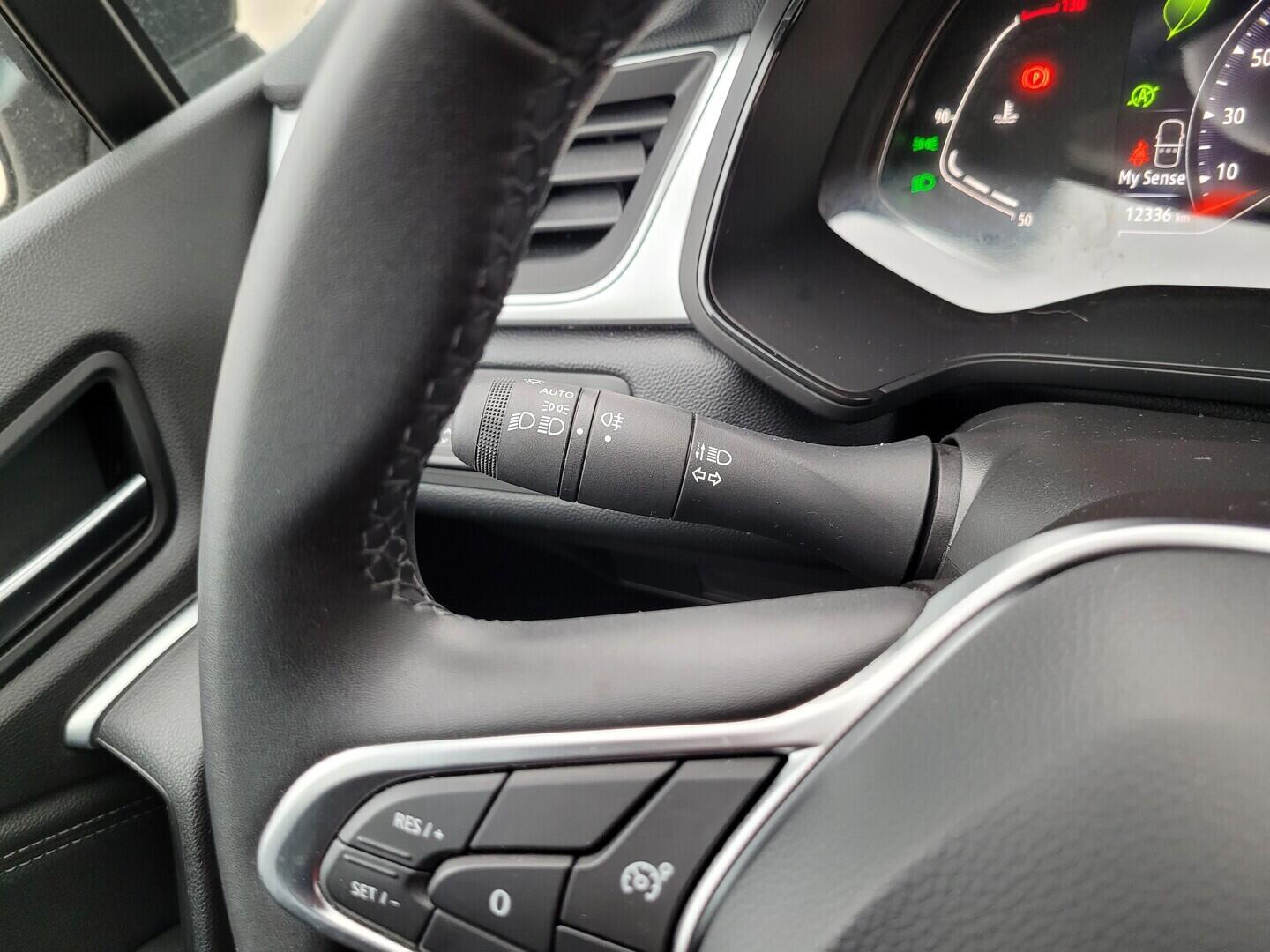 OZ190V01538_21.webp_CAPTUR Equilibre 1.0 TCe 67 kW manuál, DPH