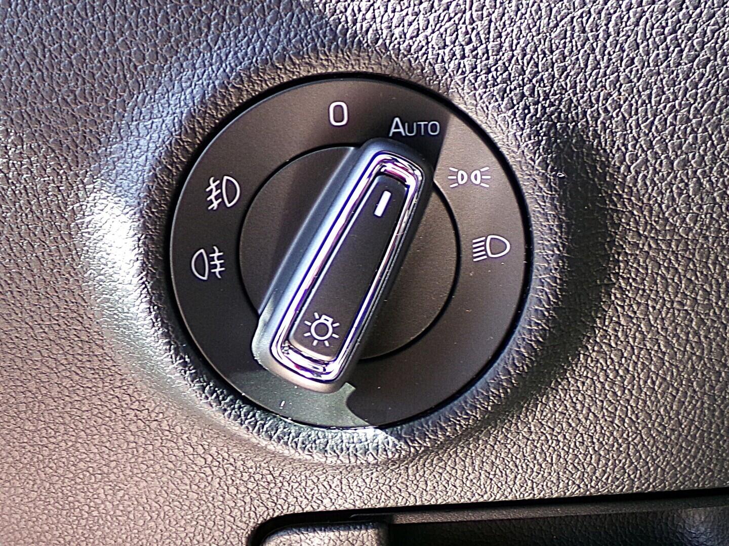 OZ190V01548_24.webp_SUPERB SportLine 2.0 TSI 206 kW automat, DPH