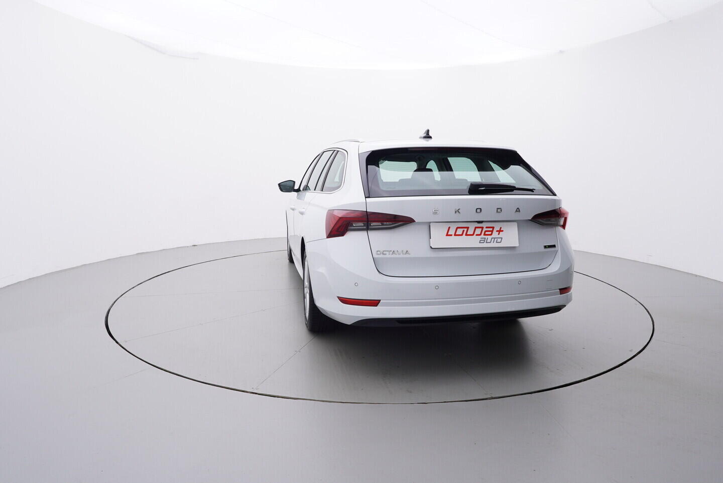 OZ190V01549_13.webp_OCTAVIA Style 1.5 TSI 110 kW automat, DPH