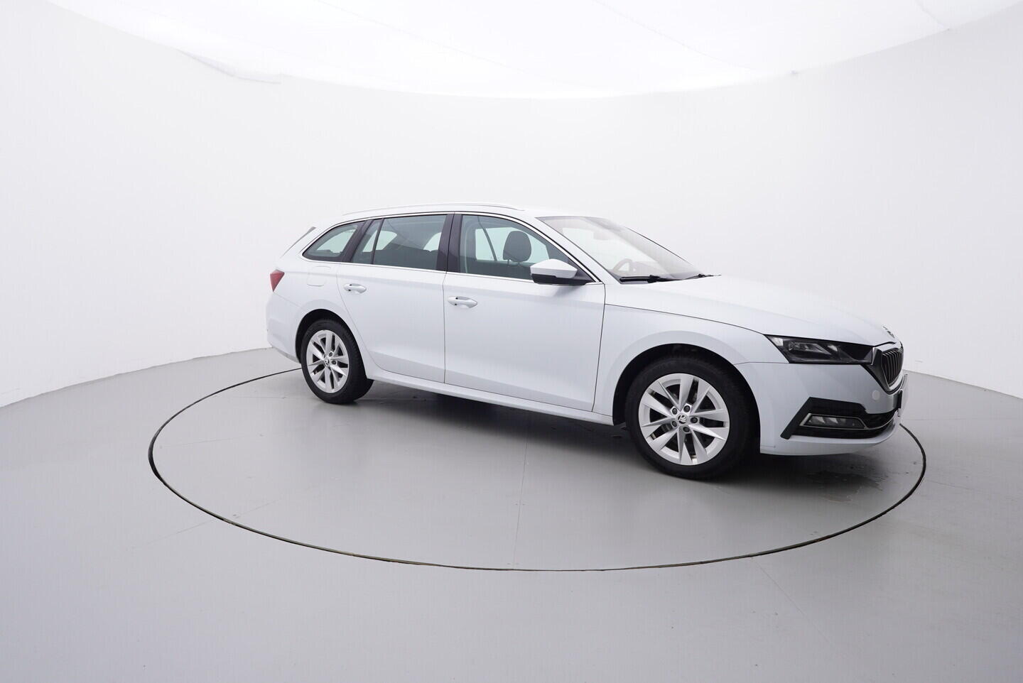 OZ190V01549_16.webp_OCTAVIA Style 1.5 TSI 110 kW automat, DPH