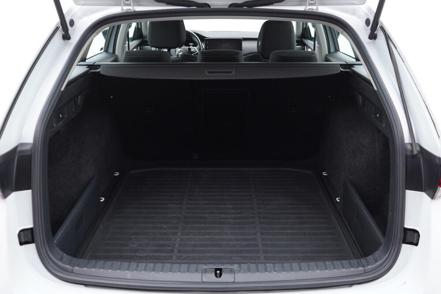 OZ190V01549_41.webp_OCTAVIA Style 1.5 TSI 110 kW automat, DPH