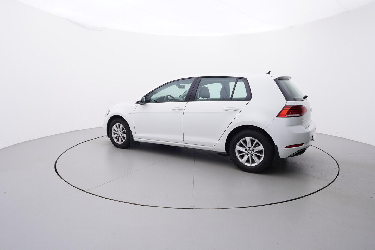 OZ190V01550_12.webp_GOLF  1.4 TSI 81 kW manuál