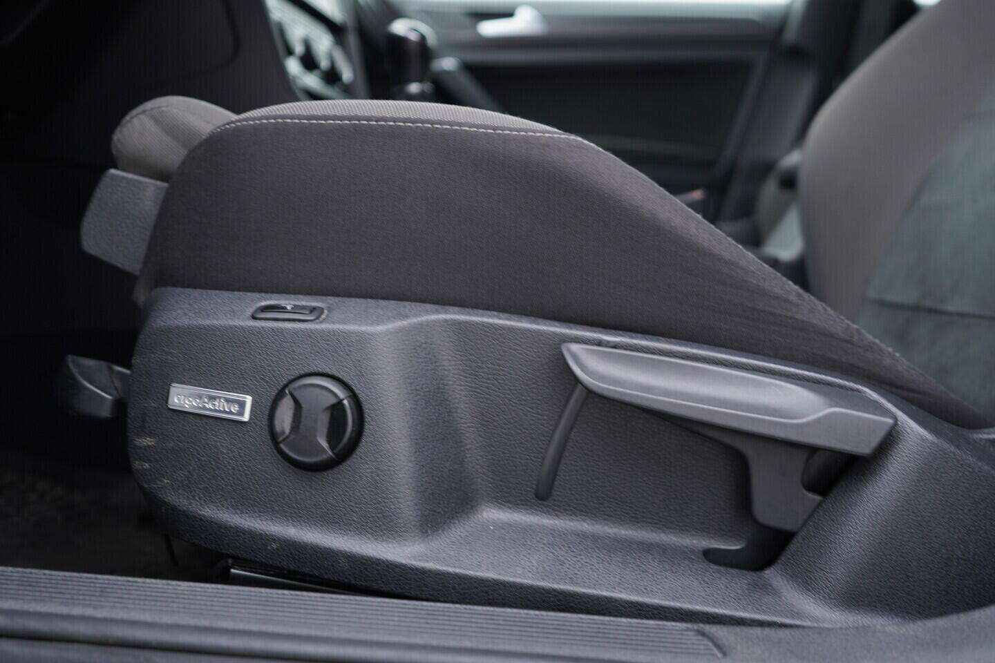 OZ190V01550_21.webp_GOLF  1.4 TSI 81 kW manuál