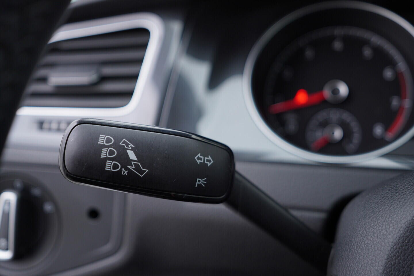 OZ190V01550_24.webp_GOLF  1.4 TSI 81 kW manuál