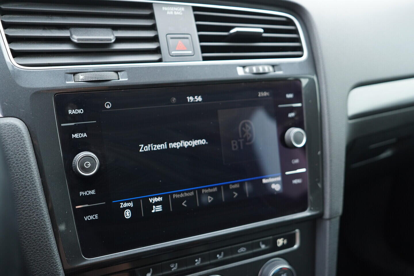 OZ190V01550_30.webp_GOLF  1.4 TSI 81 kW manuál