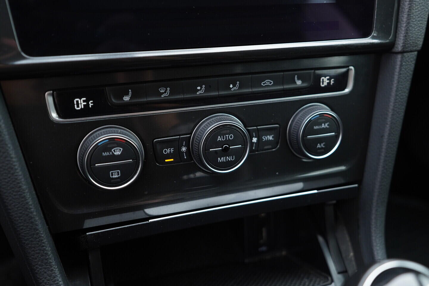 OZ190V01550_35.webp_GOLF  1.4 TSI 81 kW manuál