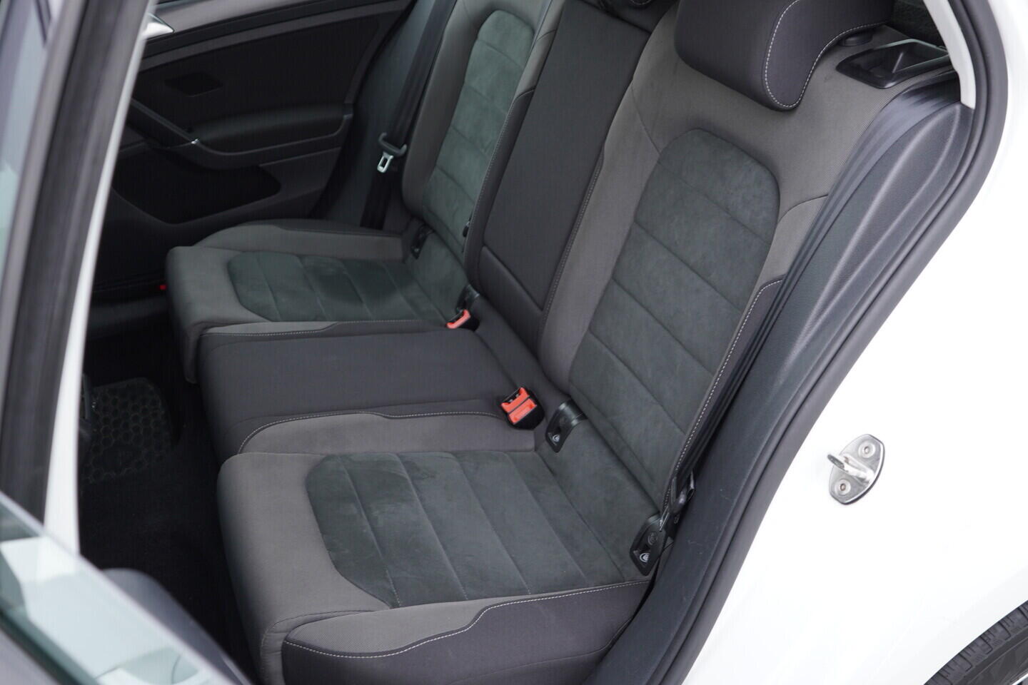 OZ190V01550_39.webp_GOLF  1.4 TSI 81 kW manuál