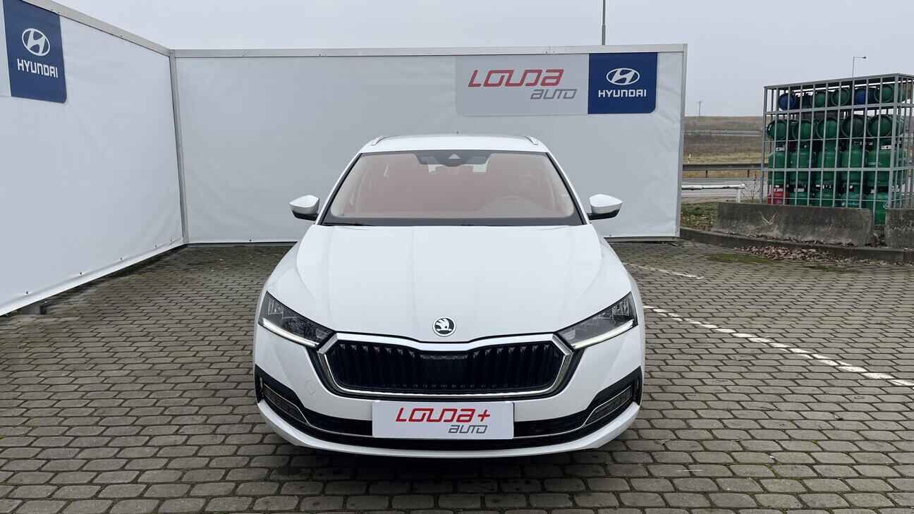 OZ190V01557_13.webp_OCTAVIA Style 2.0 TDI 110 kW automat, DPH