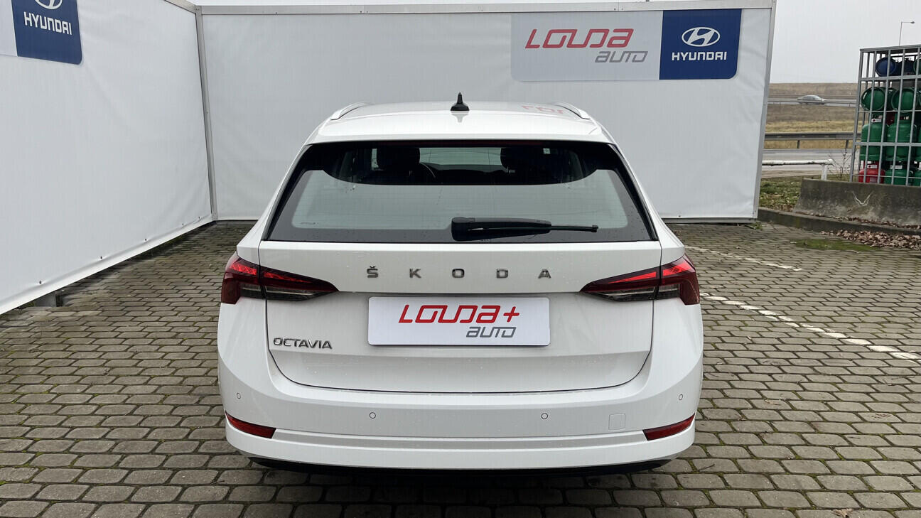 OZ190V01557_17.webp_OCTAVIA Style 2.0 TDI 110 kW automat, DPH