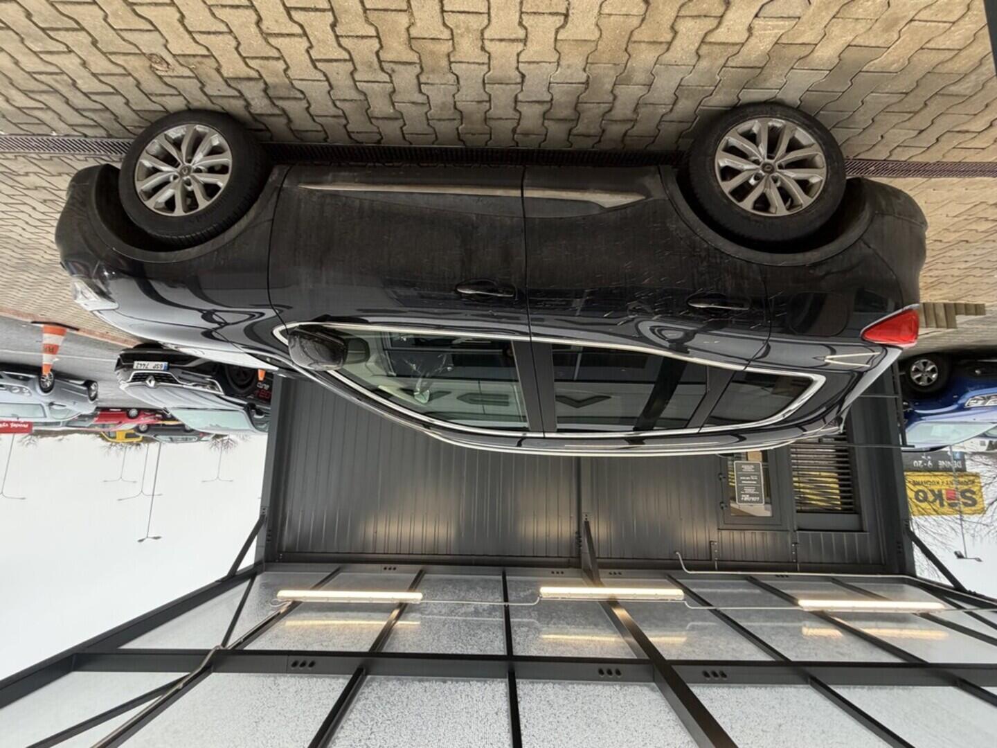 OZ190V01561_11.webp_KADJAR  1.3 TCe 117 kW manuál, DPH