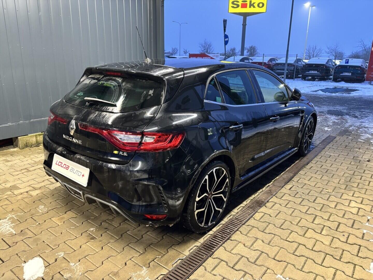 OZ190V01564_11.webp_MÉGANE R.S 1.8 TCe 205 kW automat