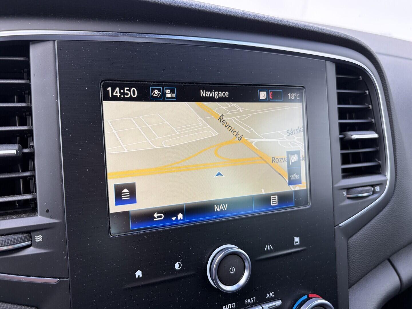 OZ190V01564_34.webp_MÉGANE R.S 1.8 TCe 205 kW automat