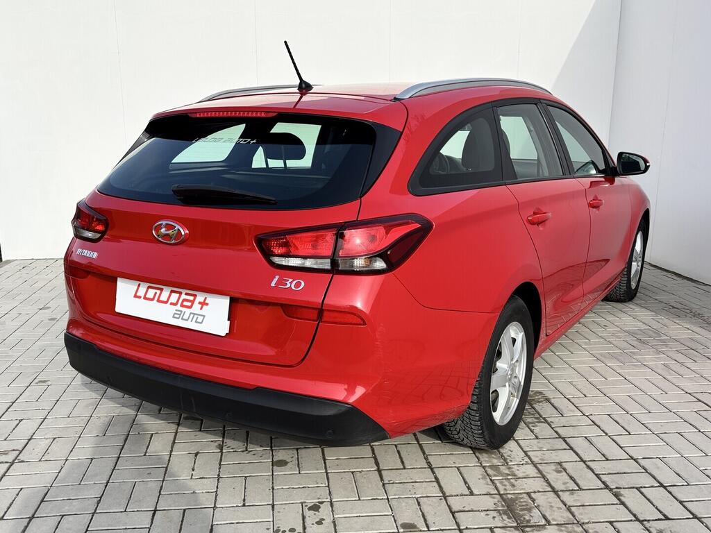 OZ190V01567_14.webp_I30 Trikolor 1.0 Tgdi 88 kW manuál