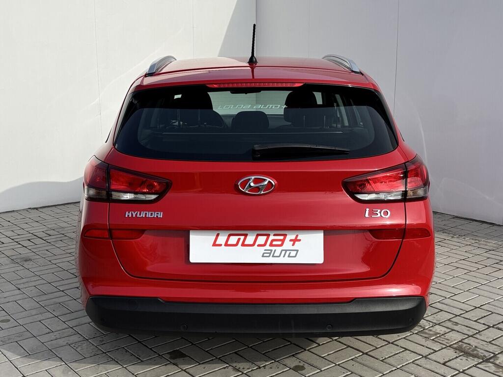 OZ190V01567_15.webp_I30 Trikolor 1.0 Tgdi 88 kW manuál