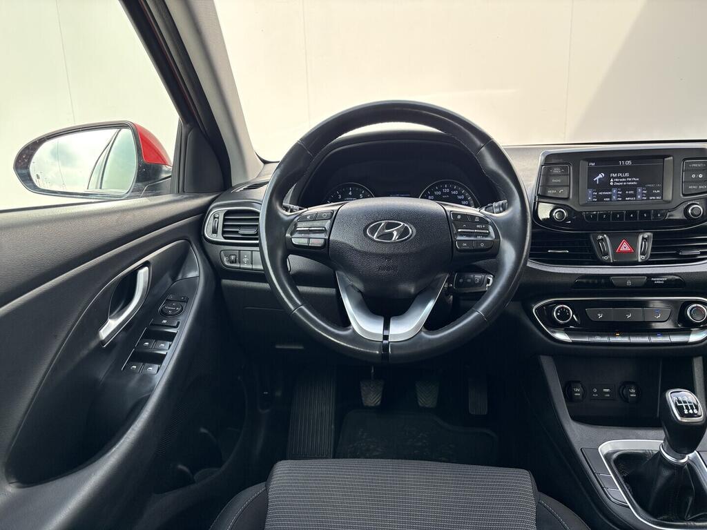 OZ190V01567_22.webp_I30 Trikolor 1.0 Tgdi 88 kW manuál