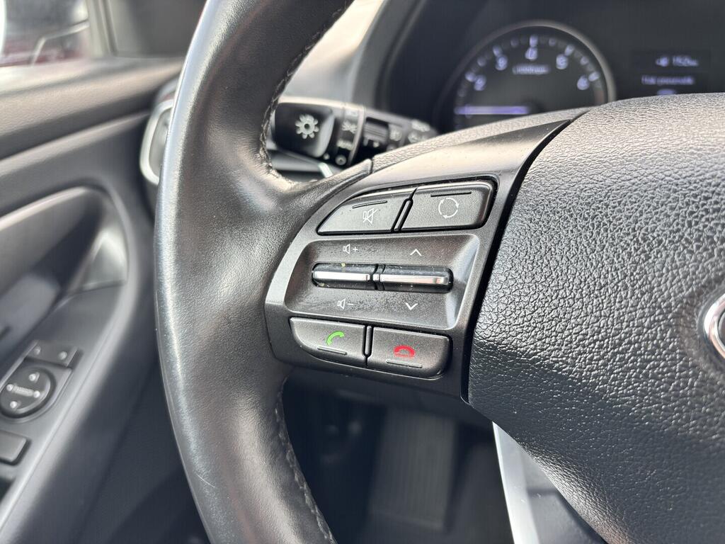 OZ190V01567_25.webp_I30 Trikolor 1.0 Tgdi 88 kW manuál