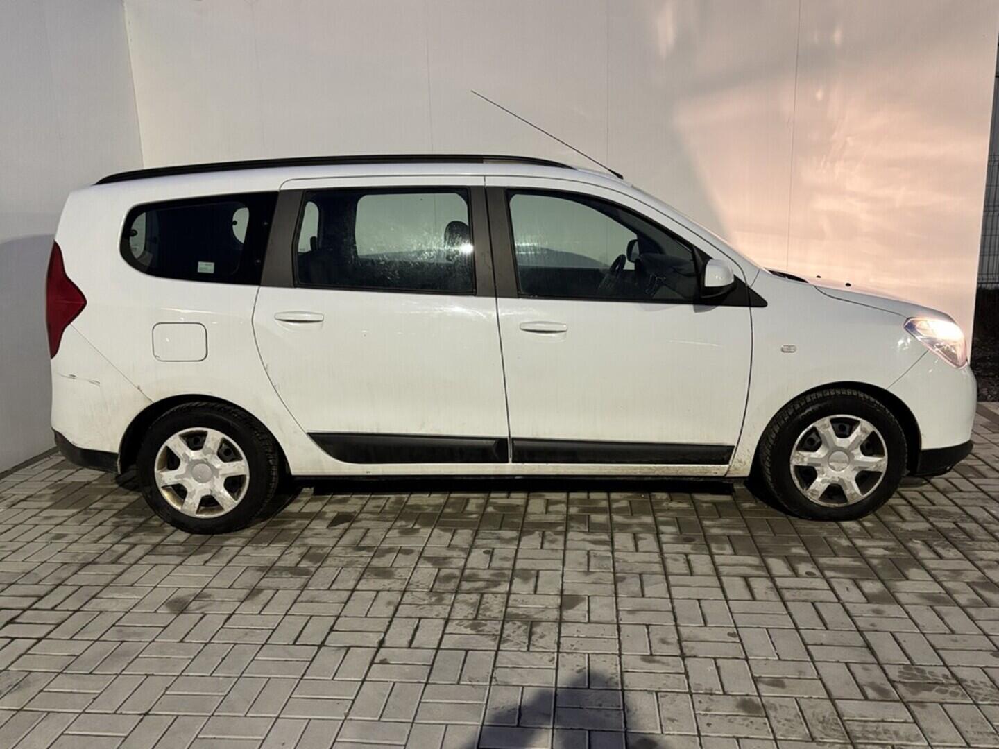 OZ190V01570_12.webp_LODGY  1.5 DCI _ kW manuál