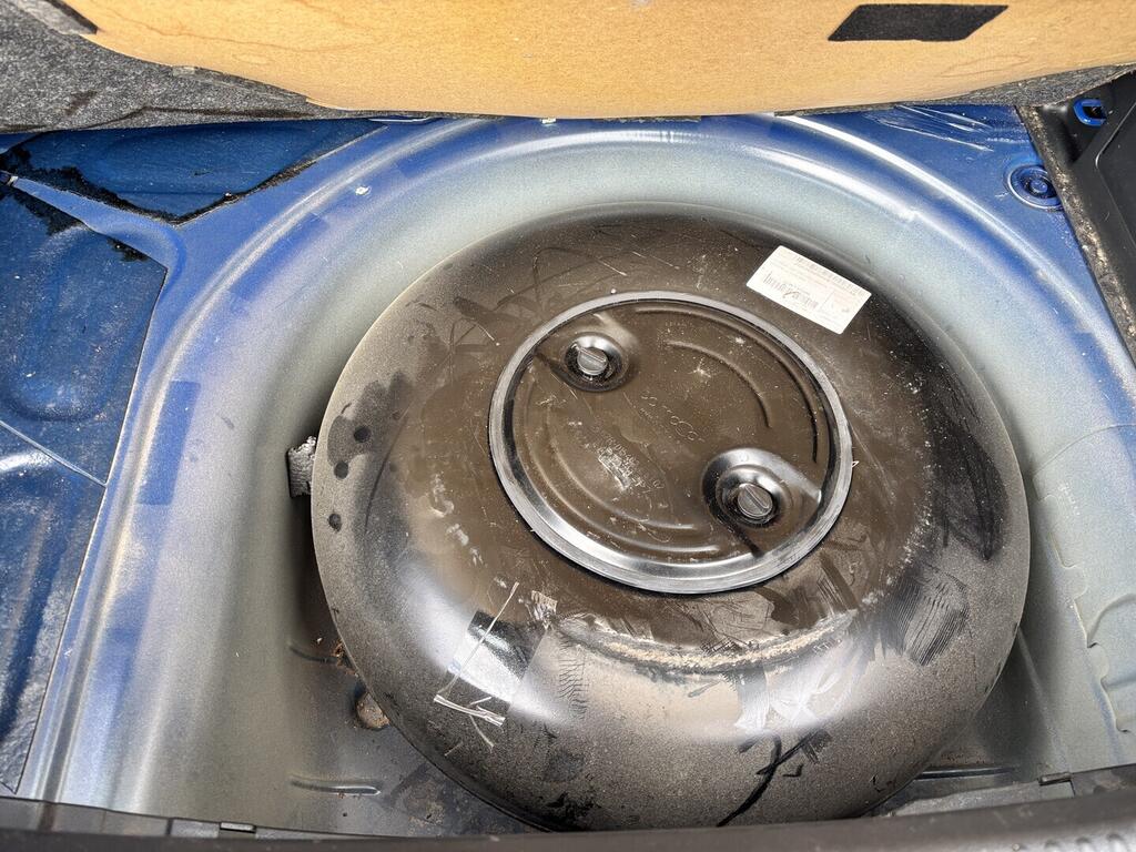 OZ190V01571_31.webp_FABIA Active 1.0 MPI 44 kW manuál, DPH