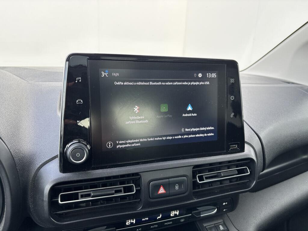 OZ190V01572_30.webp_COMBO  1.5 tdci 96 kW manuál