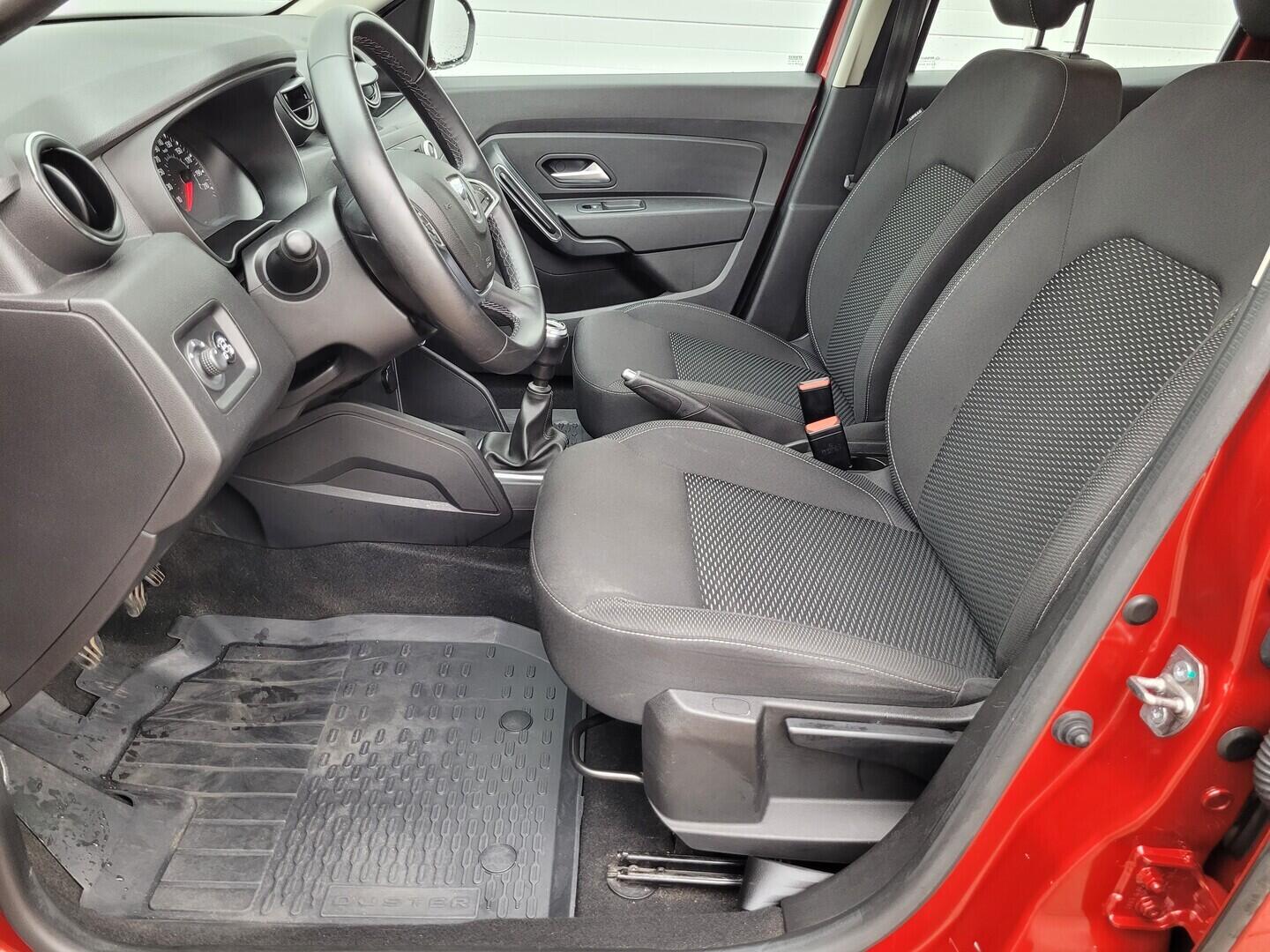 OZ190V01577_31.webp_DUSTER  1.0 TCe 67 kW manuál, DPH