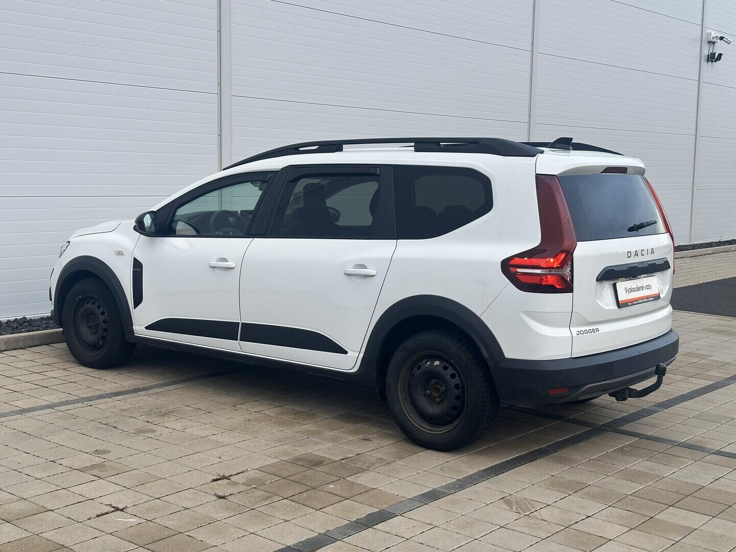 OZ190V01579_16.webp_JOGGER Extreme 1.0 TCe 67 kW manuál