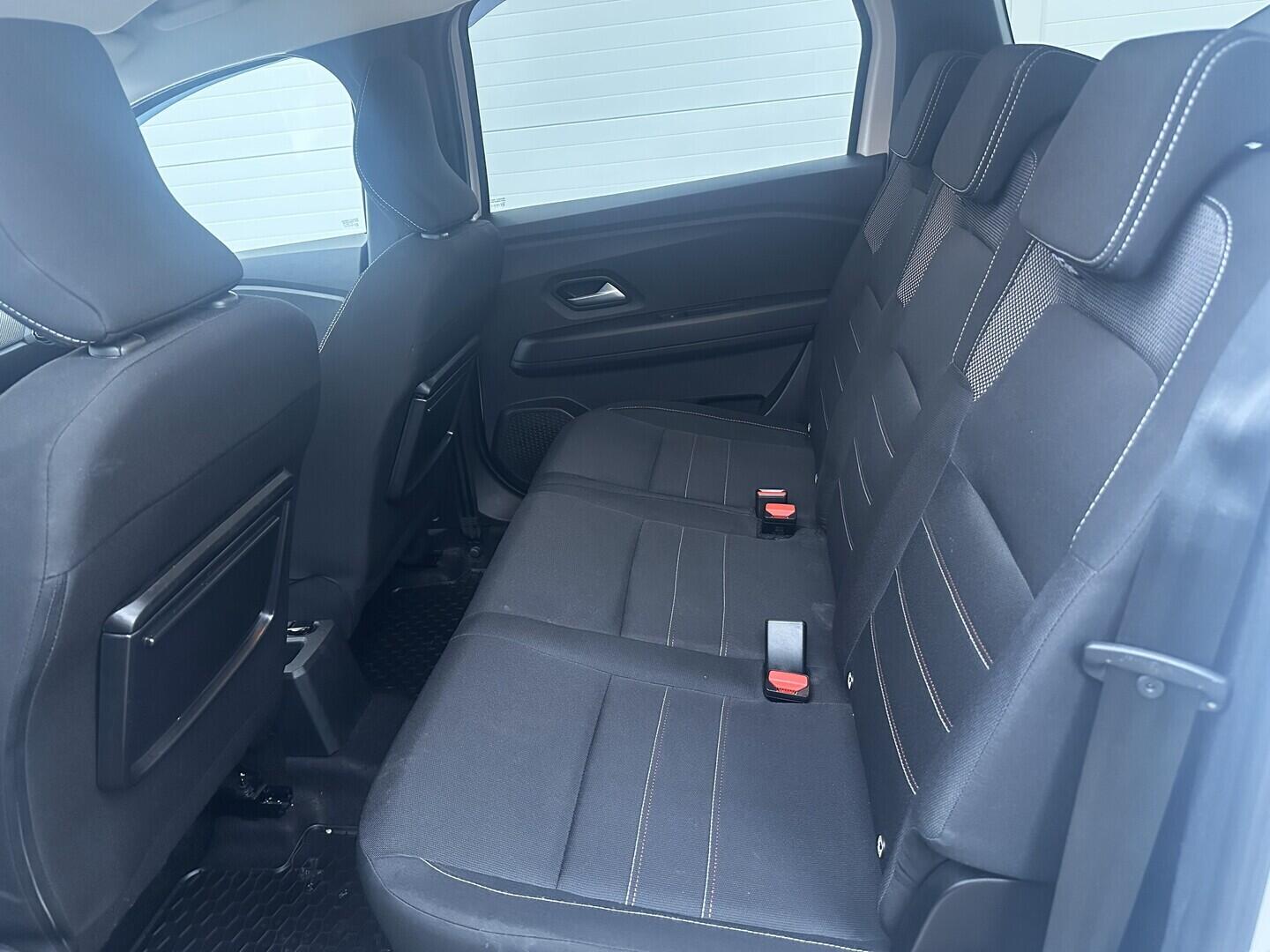 OZ190V01579_31.webp_JOGGER Extreme 1.0 TCe 67 kW manuál