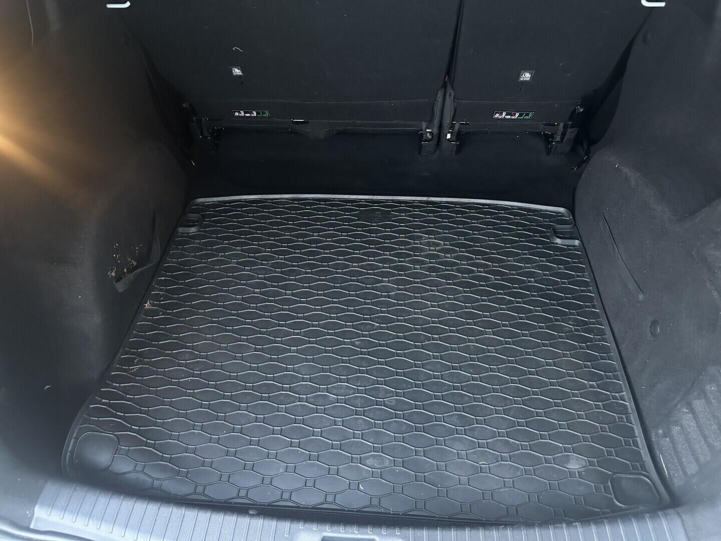 OZ190V01579_33.webp_JOGGER Extreme 1.0 TCe 67 kW manuál