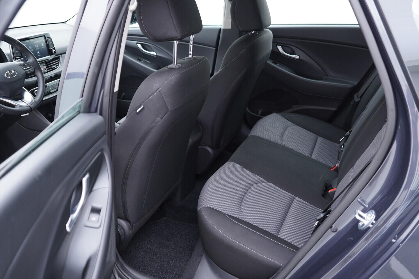 OZ190V01580_35.webp_I30  1.0 T-GDI 88 kW manuál, DPH