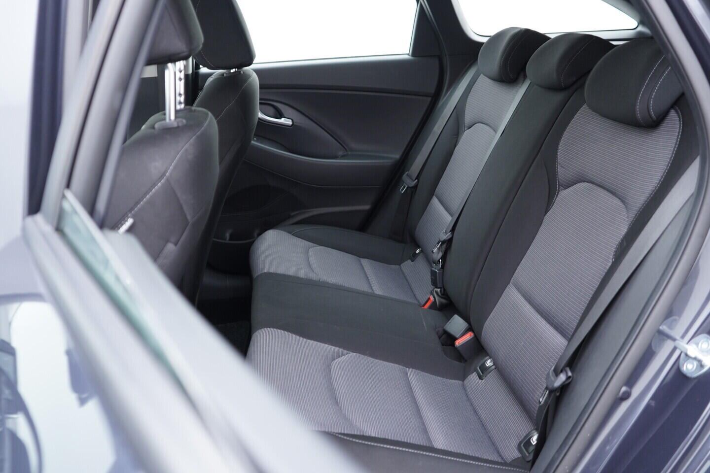 OZ190V01580_36.webp_I30  1.0 T-GDI 88 kW manuál, DPH