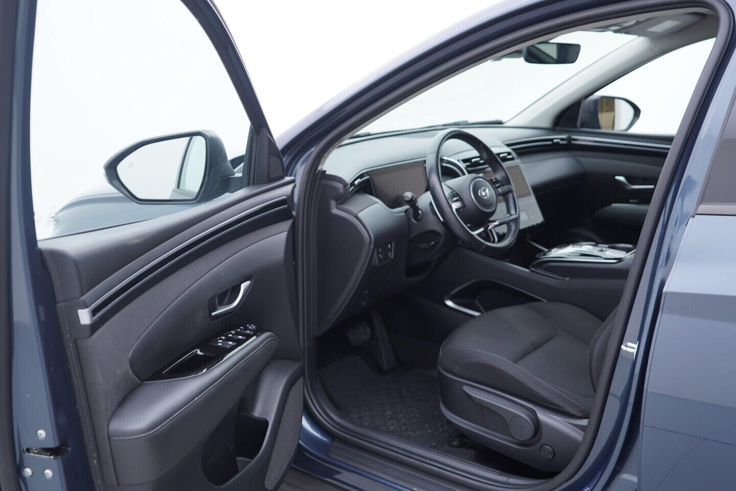 OZ190V01585_18.webp_TUCSON SMART NAV 1.6 HEV 132 kW automat