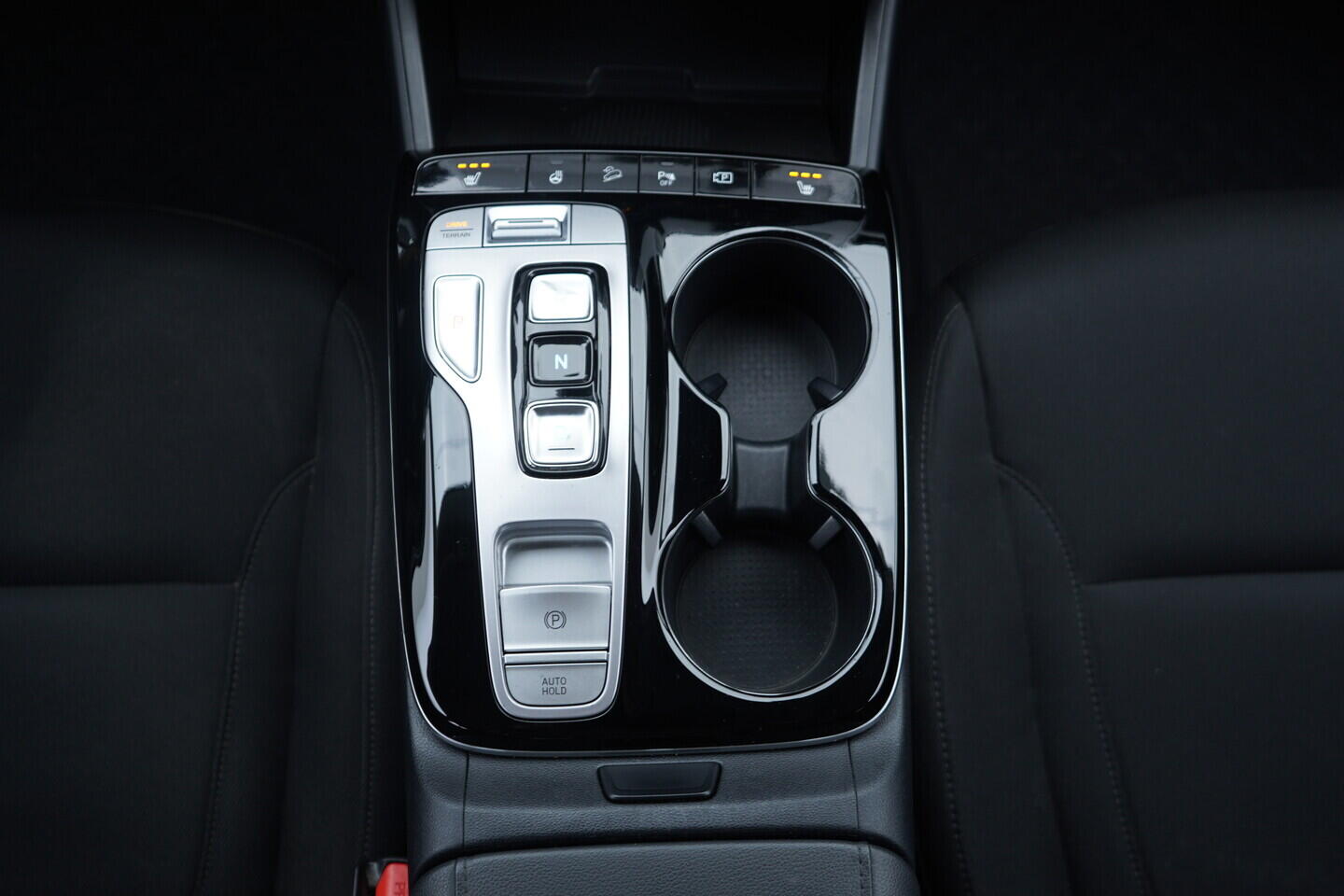 OZ190V01585_33.webp_TUCSON SMART NAV 1.6 HEV 132 kW automat