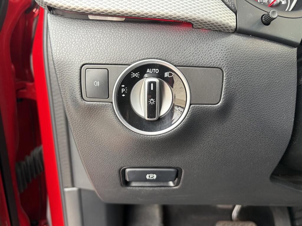 OZ190V01588_23.webp_B180  1.5 180D 80 kW automat