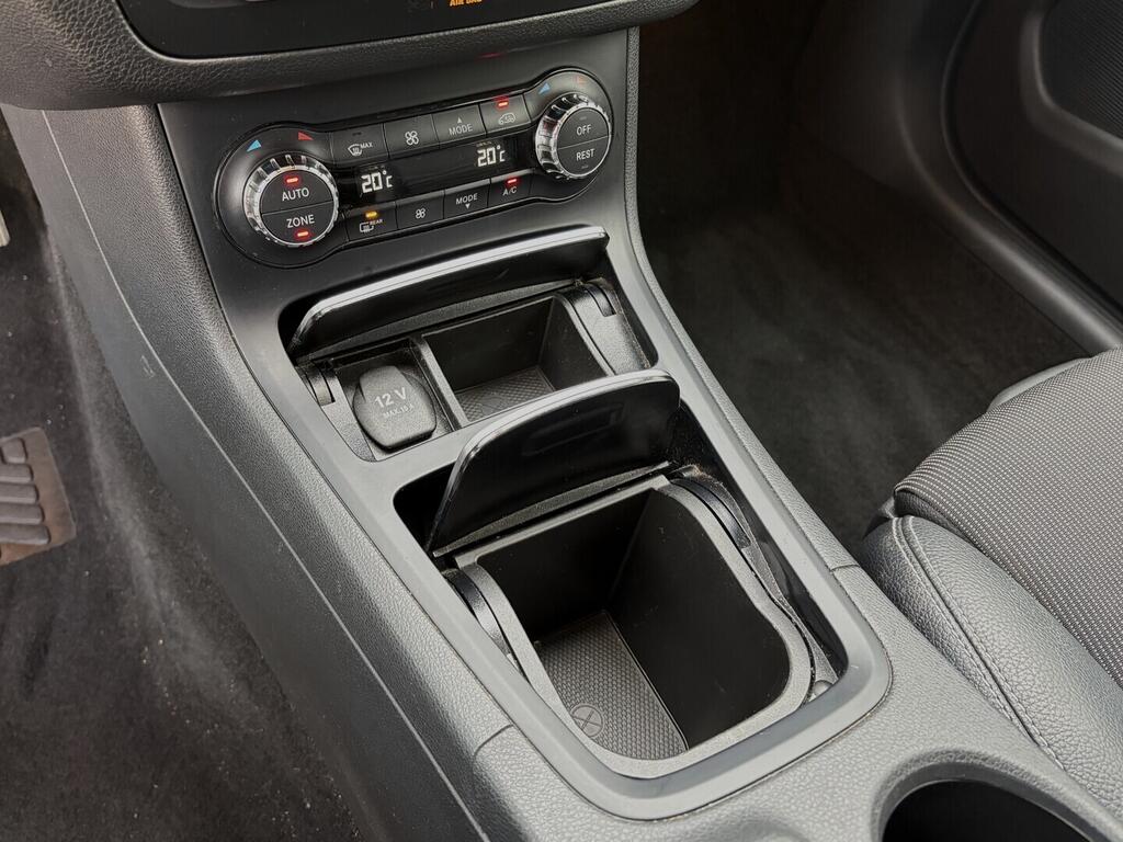 OZ190V01588_41.webp_B180  1.5 180D 80 kW automat