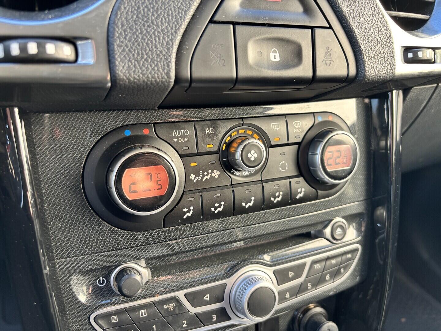 OZ190V01591_32.webp_KOLEOS  2.0 DCI 110 kW automat