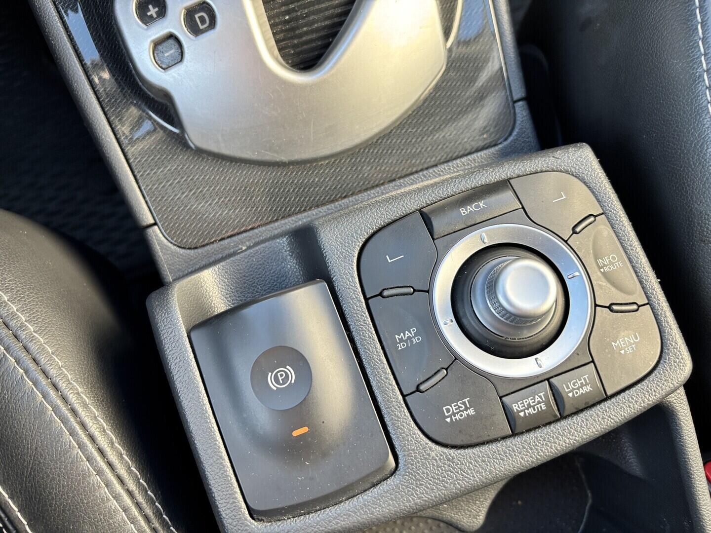 OZ190V01591_36.webp_KOLEOS  2.0 DCI 110 kW automat