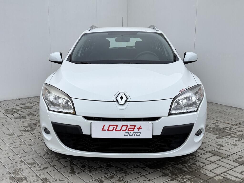 OZ190V01595_11.webp_MÉGANE DYNAMIQUE 1.6 SCe 81 kW manuál