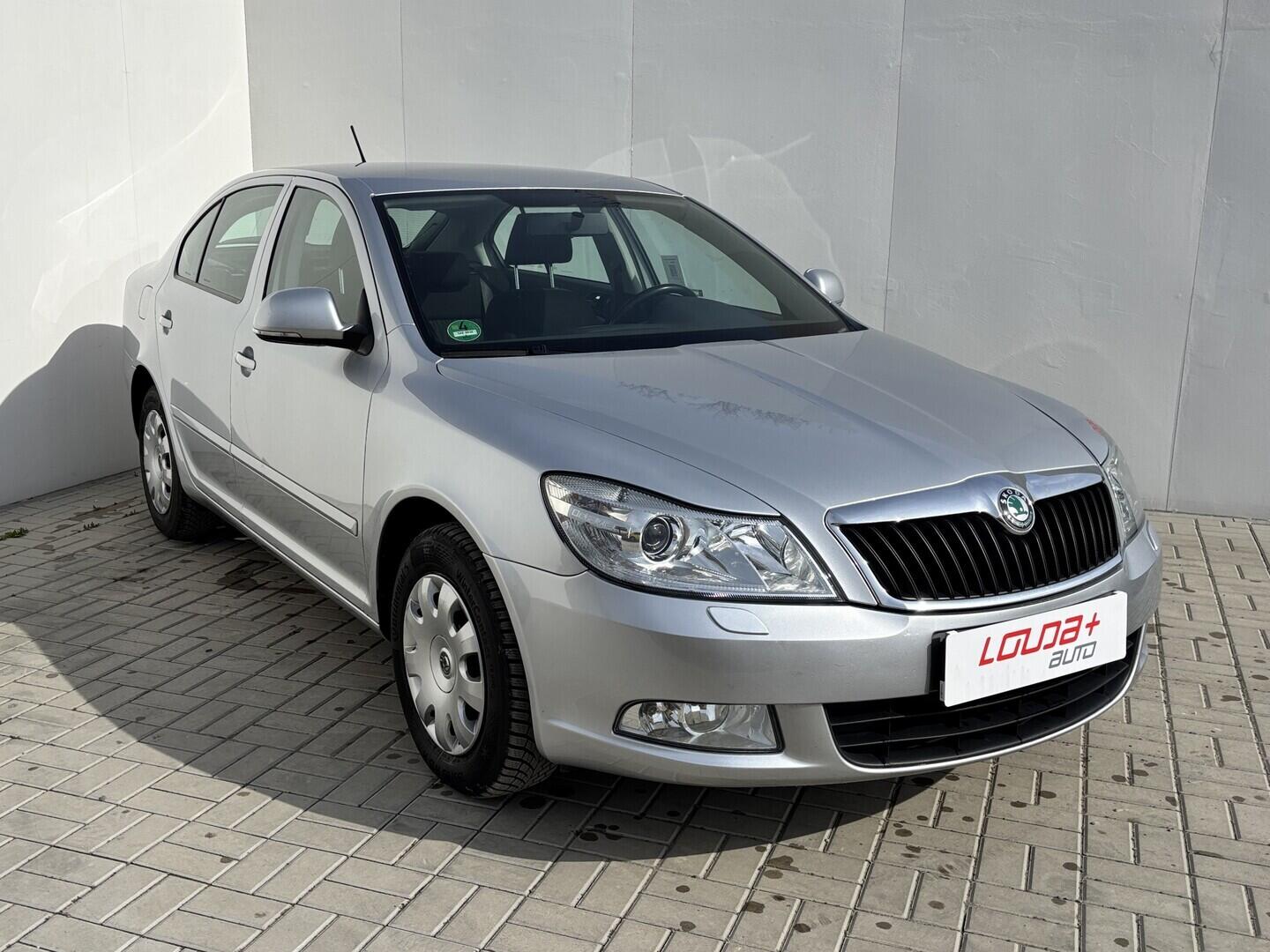 OZ190V01602_12.webp_OCTAVIA Elegance 2.0 TDI 103 kW automat