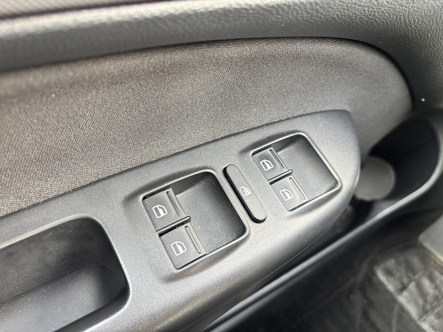 OZ190V01602_24.webp_OCTAVIA Elegance 2.0 TDI 103 kW automat