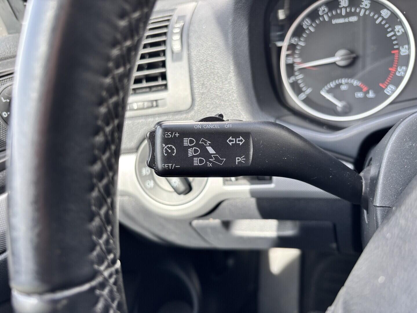 OZ190V01602_26.webp_OCTAVIA Elegance 2.0 TDI 103 kW automat