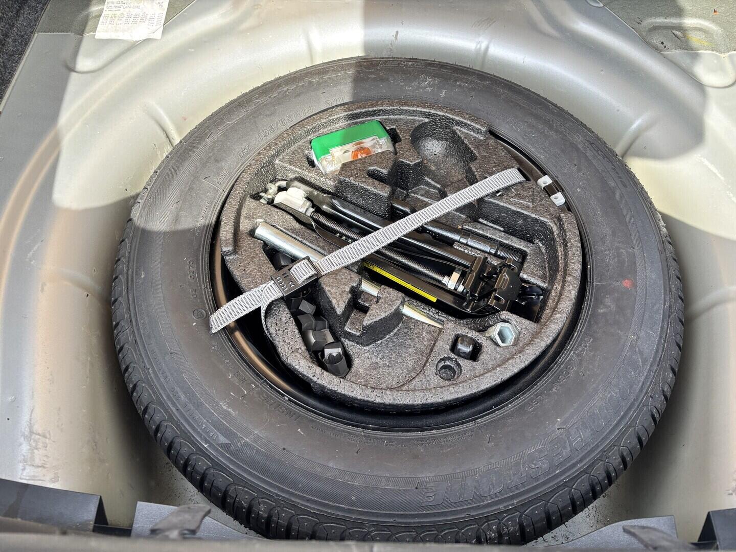 OZ190V01602_33.webp_OCTAVIA Elegance 2.0 TDI 103 kW automat