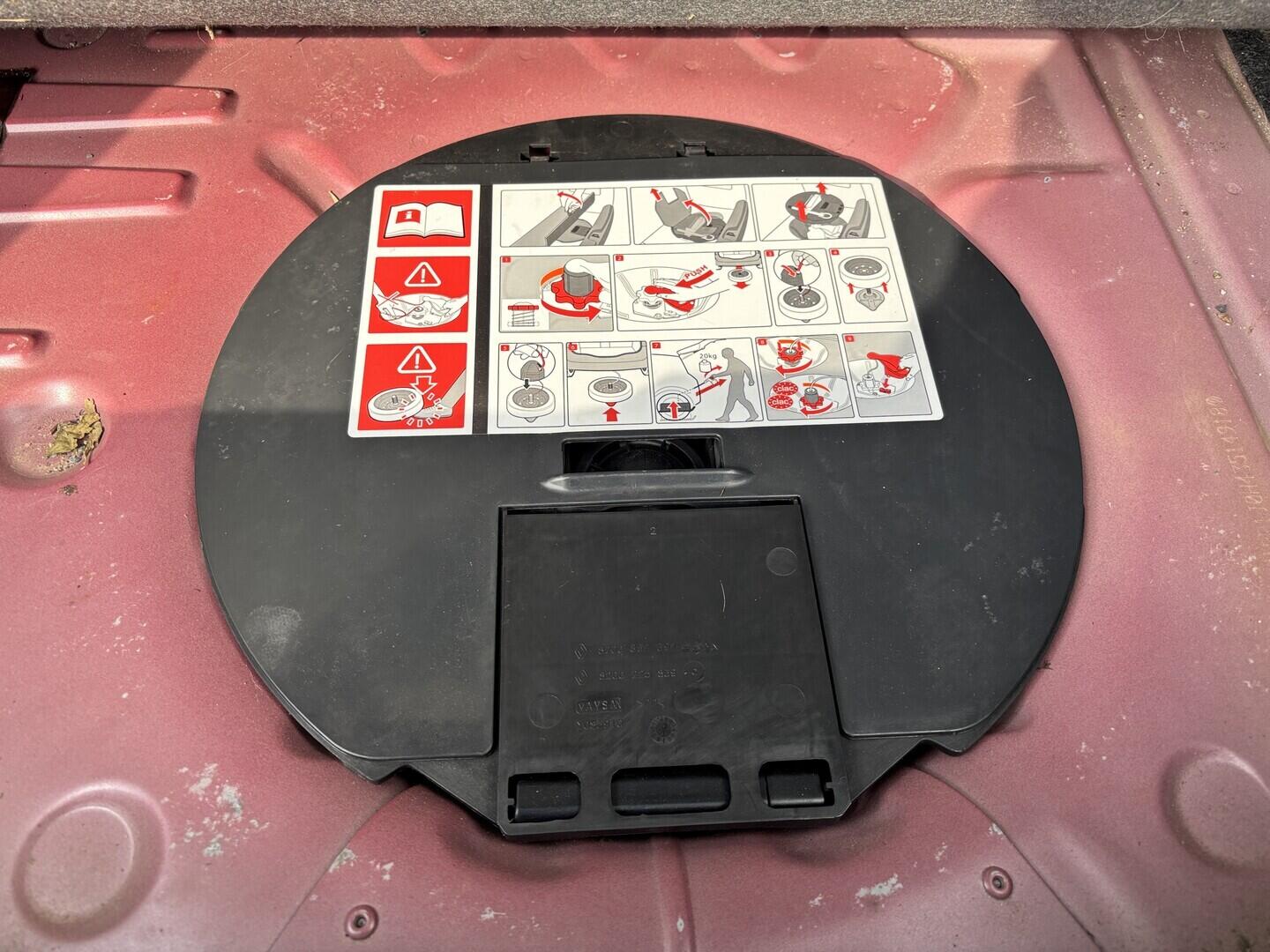 OZ190V01603_32.webp_CLIO  1.1 SCe 55 kW manuál