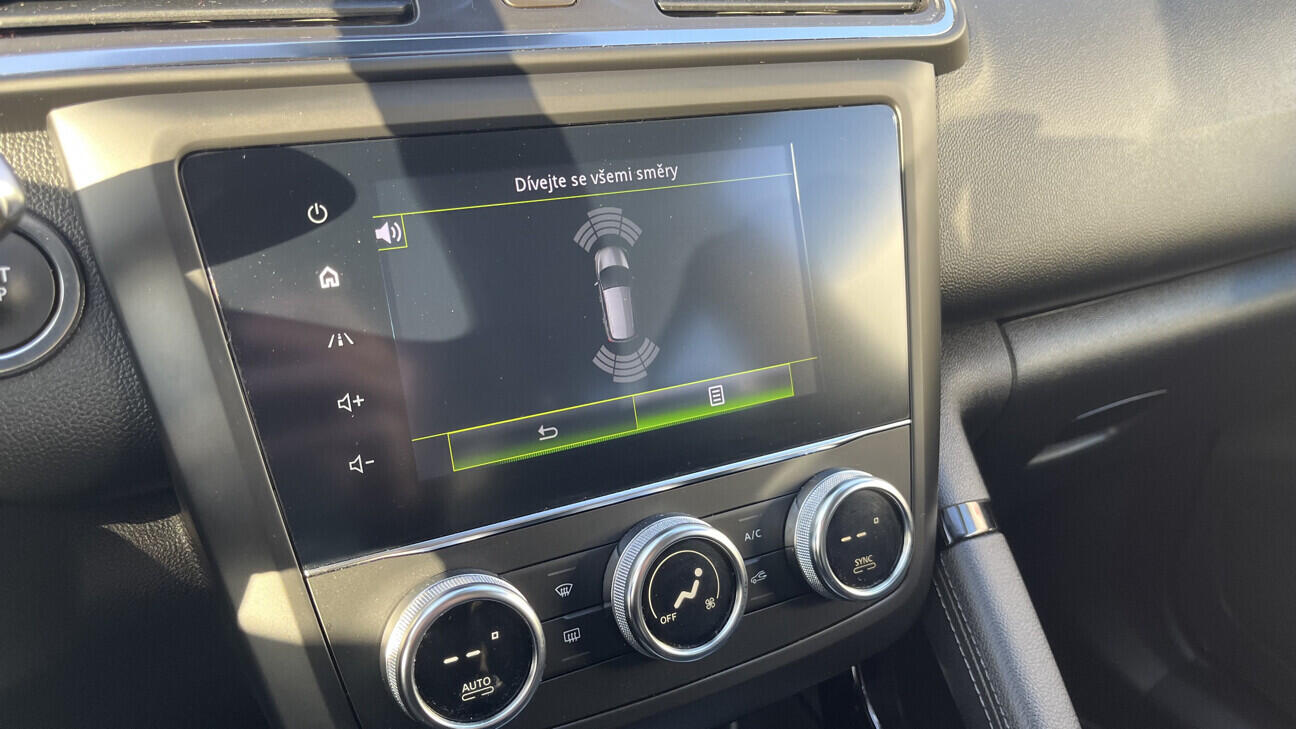 OZ190V01604_27.webp_KADJAR  1.3 TCe 117 kW manuál