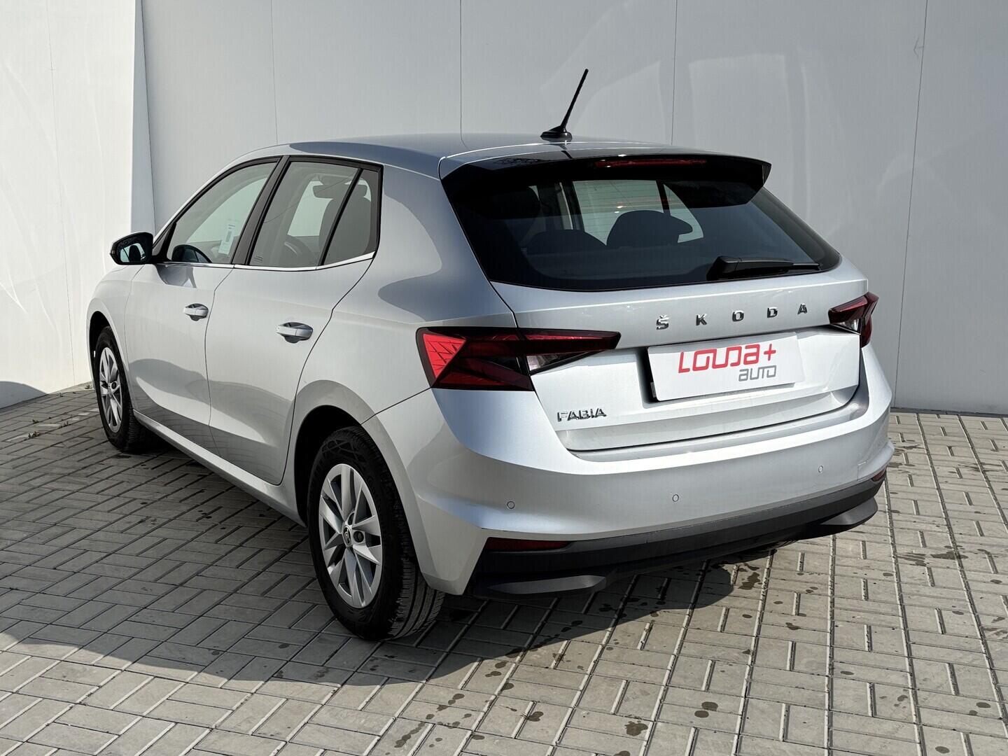 OZ190V01605_16.webp_FABIA Style 1.0 TSI 70 kW manuál