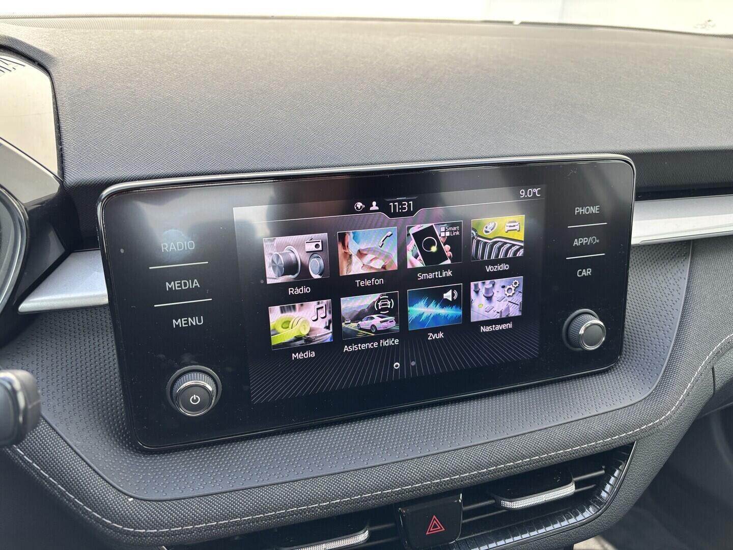 OZ190V01605_29.webp_FABIA Style 1.0 TSI 70 kW manuál