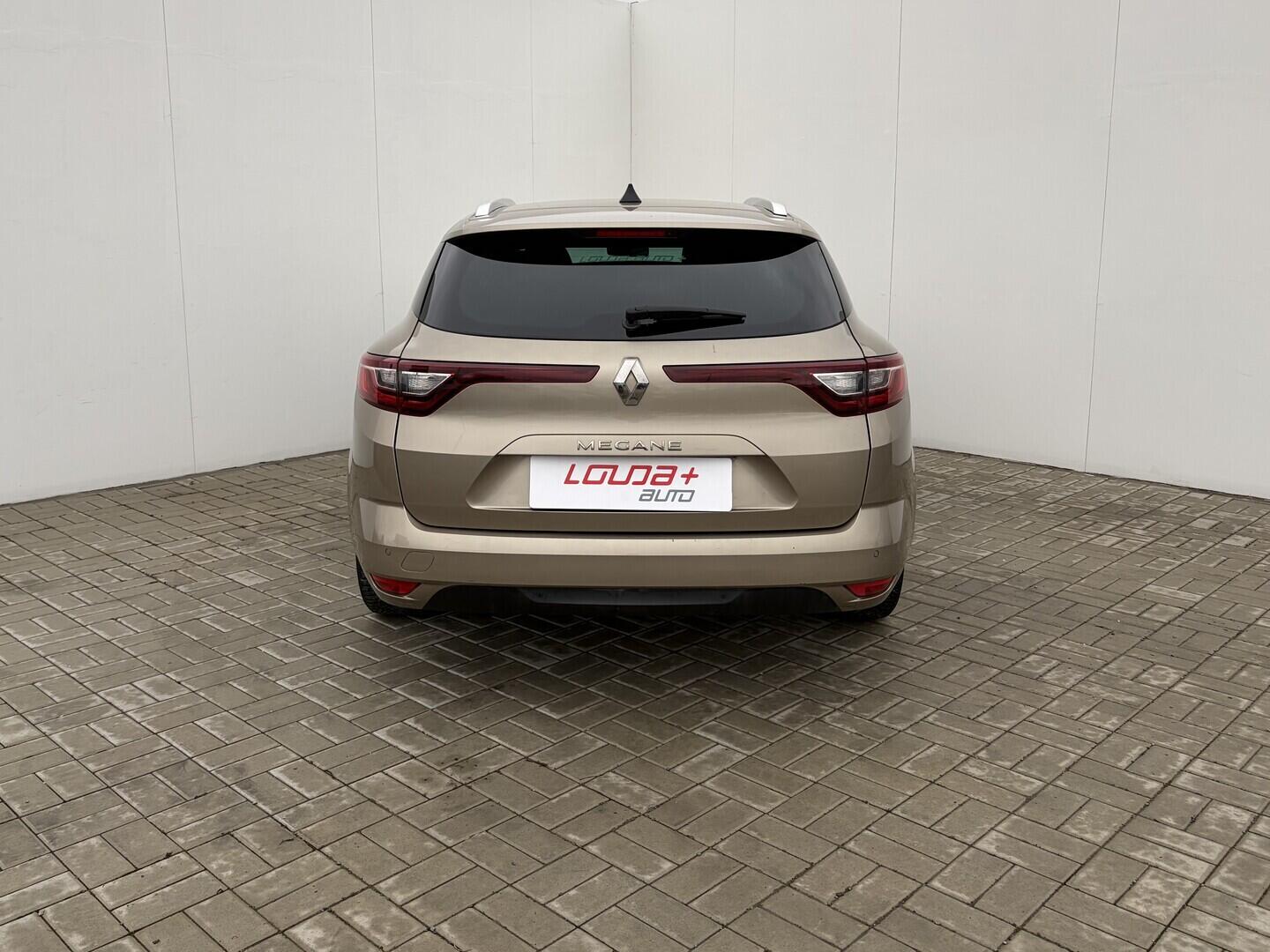 OZ190V01608_15.webp_MÉGANE Limited 1.2 TCe 97 kW manuál