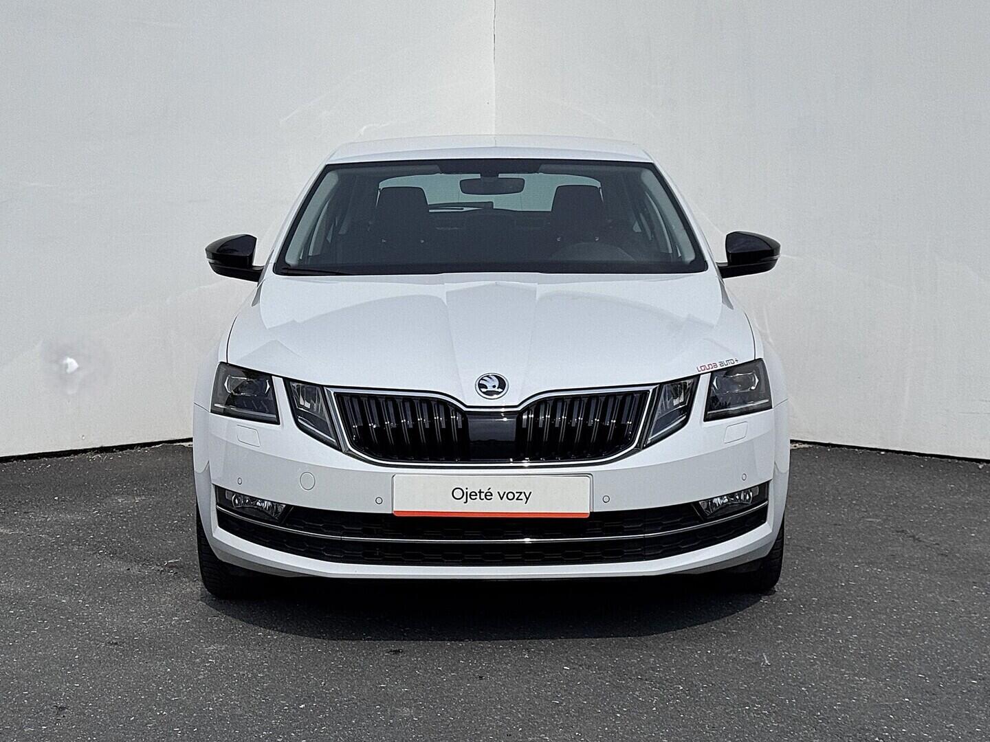 OZ190V01609_13.webp_OCTAVIA Style 1.0 TSI 85 kW manuál