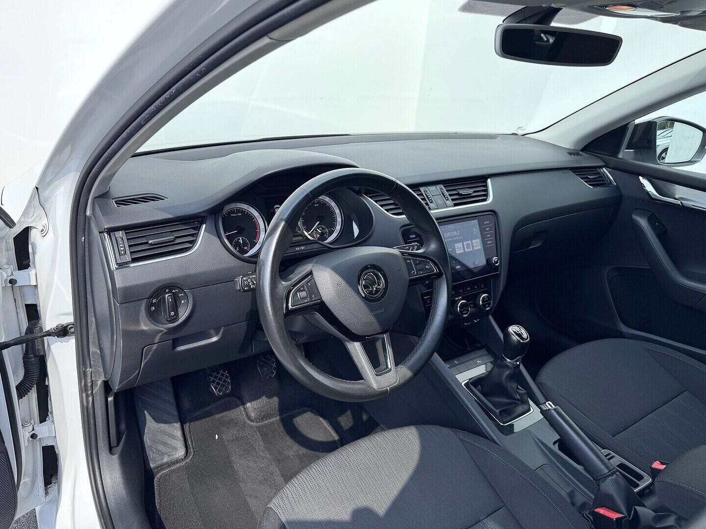 OZ190V01609_19.webp_OCTAVIA Style 1.0 TSI 85 kW manuál